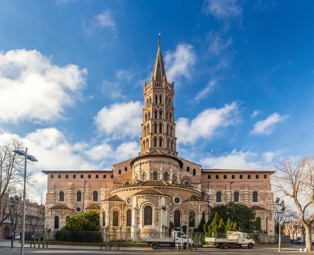 Place Saint Sernin à Toulouse